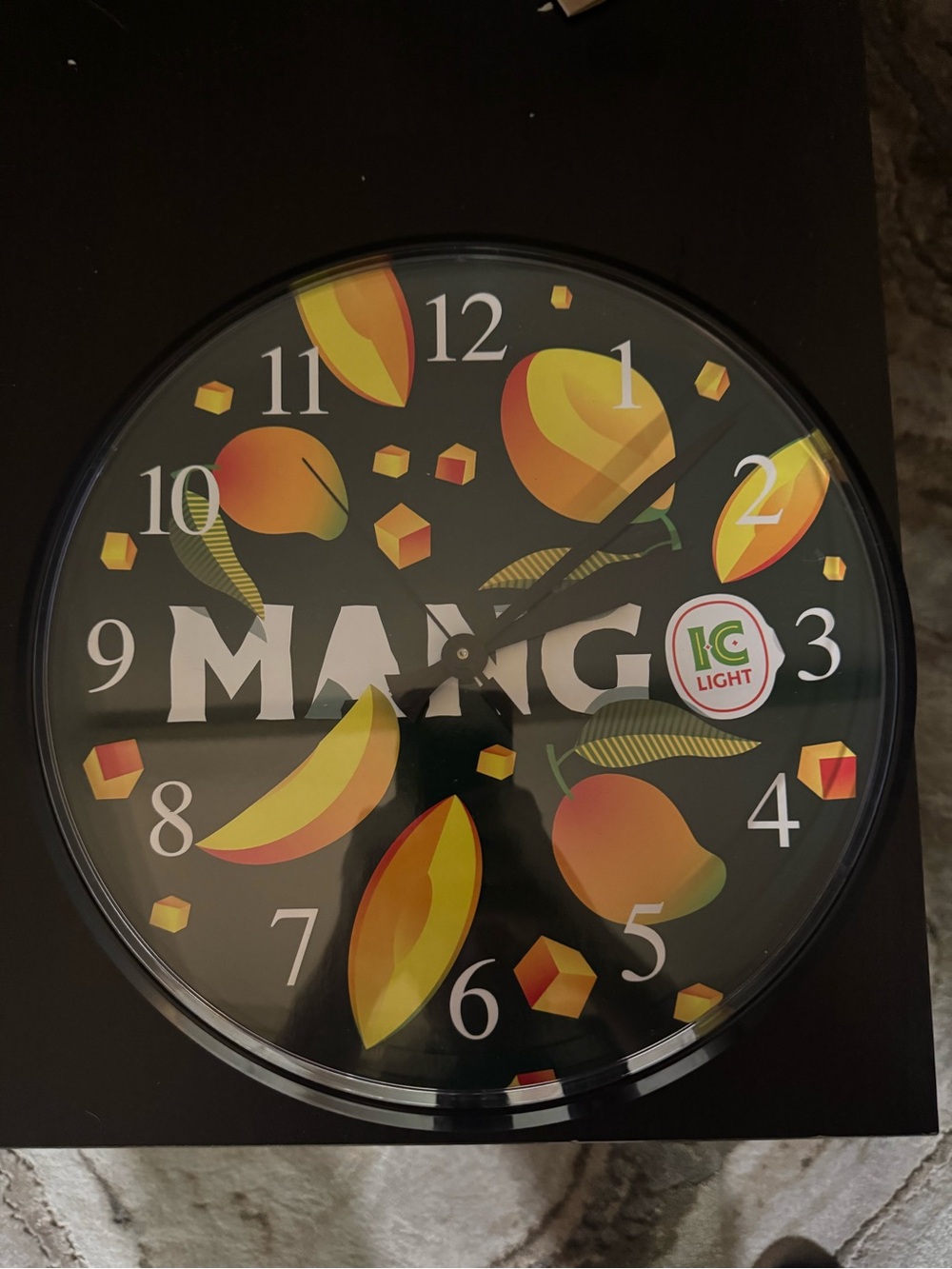 IC LIGHT MANGO WALL CLOCK